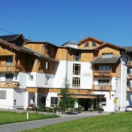 Hotel Laurenzhof Lendorf Dış mekan fotoğraf