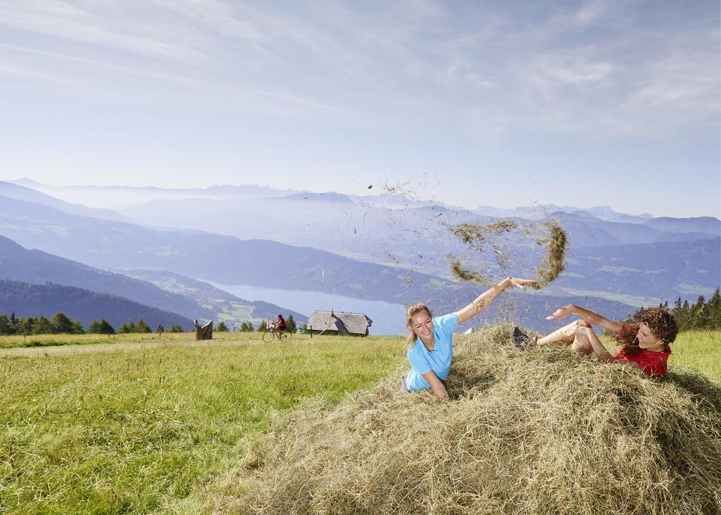 Hotel Laurenzhof Lendorf Dış mekan fotoğraf